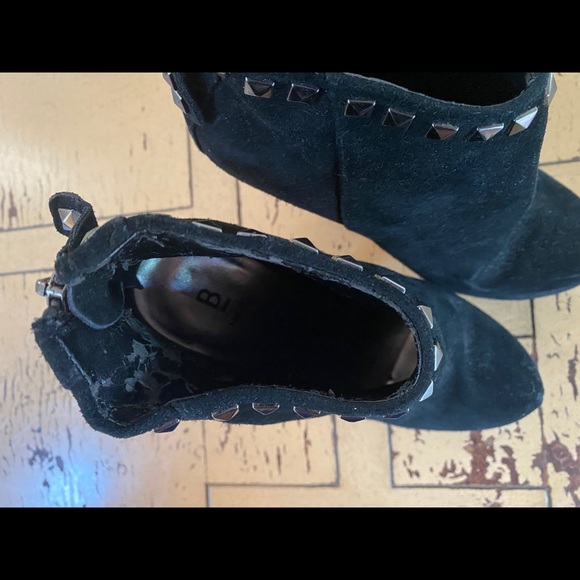 Bakers Booties with Studs - Picture 9 of 11